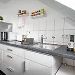 Modern~5*location~home Office~netflix~free Parking Essen